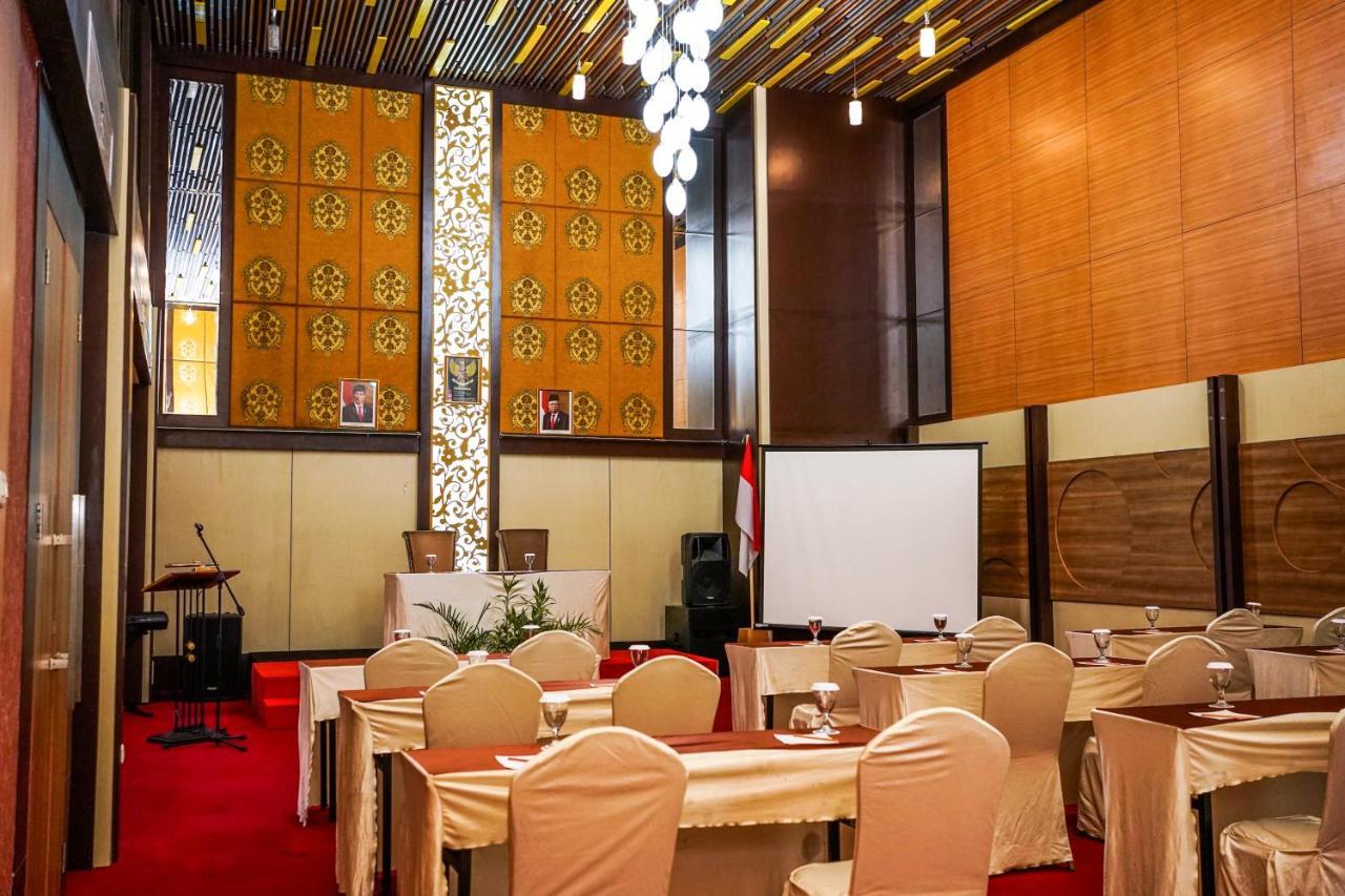Jle'S Hotel Manado Zewnętrze zdjęcie