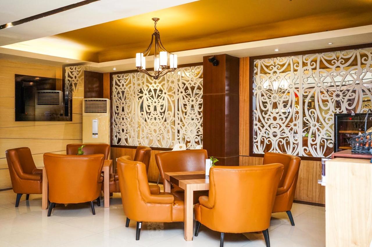 Jle'S Hotel Manado Zewnętrze zdjęcie