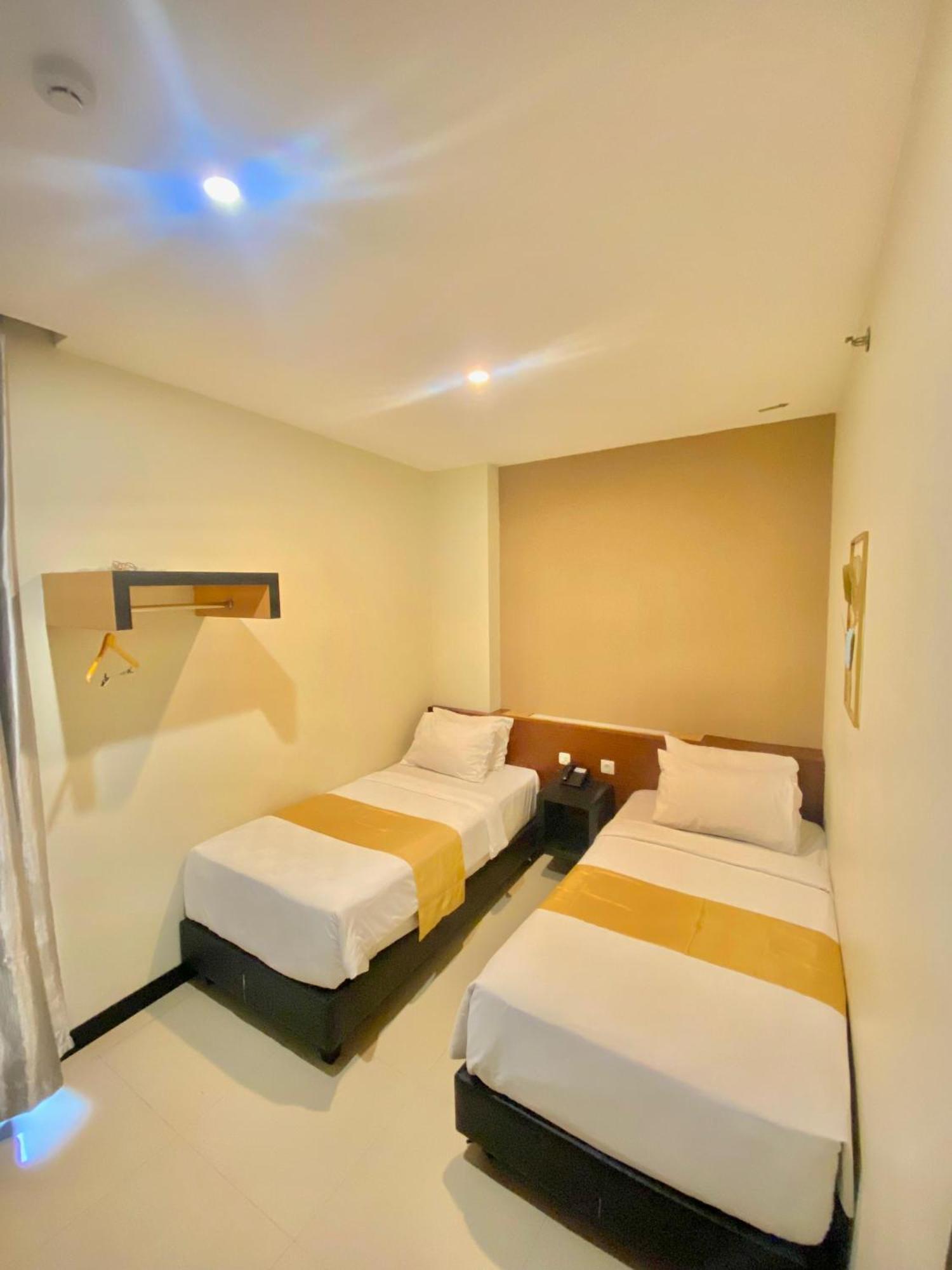 Jle'S Hotel Manado Zewnętrze zdjęcie