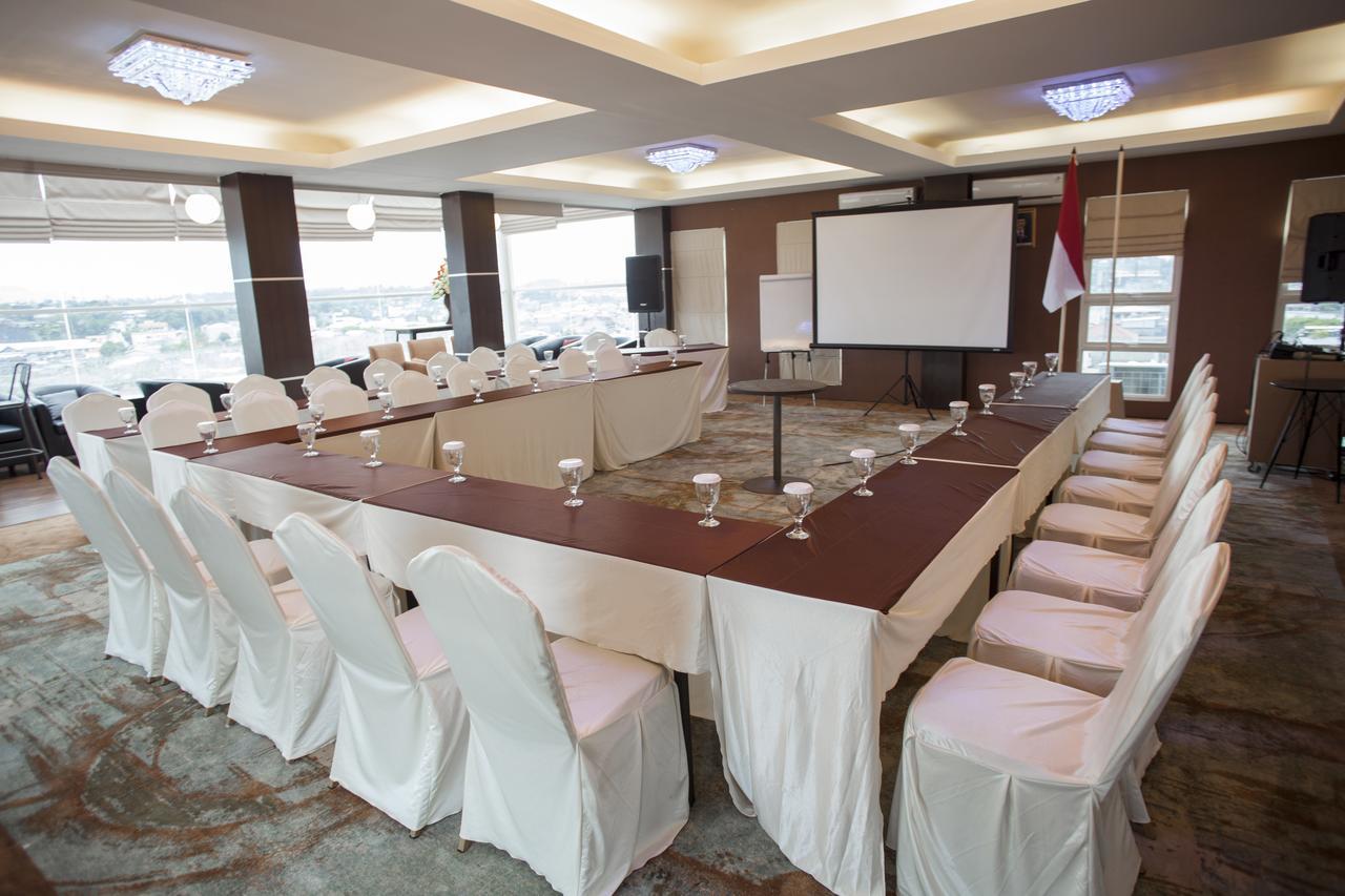 Jle'S Hotel Manado Zewnętrze zdjęcie